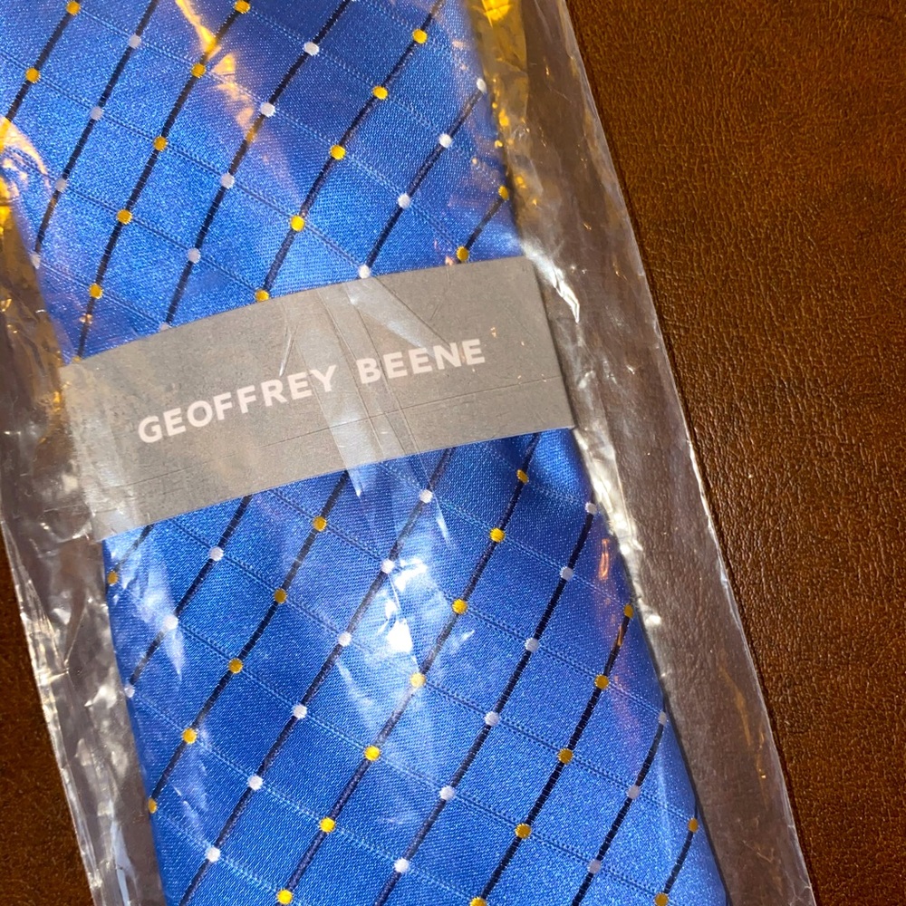 Geoffrey Beene Tie